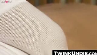 TwinkUndie.com - Kelly's hot undie try-on and jerk off strip show
