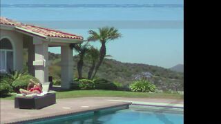 Curvy mom Aubrey African Make Out With The Pool Boy
