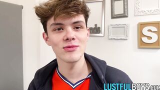 Sexy twink Jack Davis enjoys dick sucking party with his orgy mates