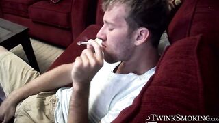 Puffing cig and cock jacking by horny Jake Parker