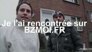 Copains viennent chez deux francaises pour des pipes
