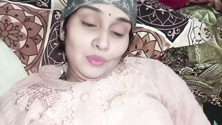 Bhabhi Sent Her New Year Greetings to Her Brother in Law with Pussy Fucking Hindi Sex