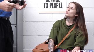 Tattooed MILF Vanessa Vega banged by officer for shoplifting