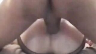 Amateur Babe Gets Anal Hardcore