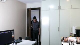 PinoyBoys.com - Horny daddy arrives at the office ready for fucking action with twink