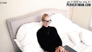Hottie Sex with Sarah Vandella Stepmom