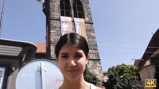 HUNT4K Bro is watching how his girlfriend offer fellatio and gets boned