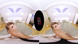 Glamour Jizzed inside VR Porn