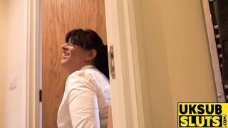 UKSubSluts.com - Horny amateur MILF's big ass and hard pussy banging fun