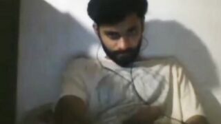 Big-Cock Indian Guy Jerks Off on Webcam