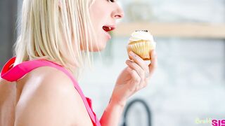 Cream Stepsis Cupcake