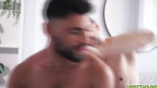 Two jocks excuses to jerk off side by side