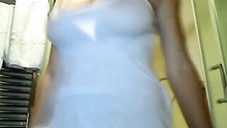 Busty Amateur MILF on Webcam Goes Wild
