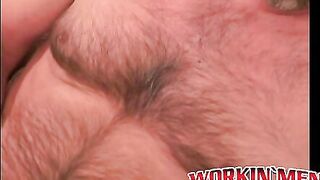 Mature amateur teases his asshole and masturbates vigorously