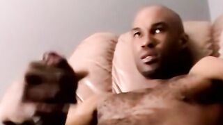 Cute ebony amateur blasting out a huge wave of spunk