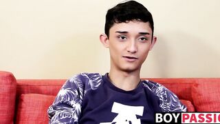 Twink shows off his ass and cock and masturbates