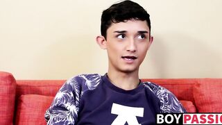 Twink shows off his ass and cock and masturbates