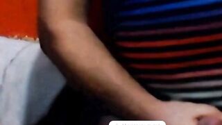 Amateur Argentinian Daddy Wanks Off