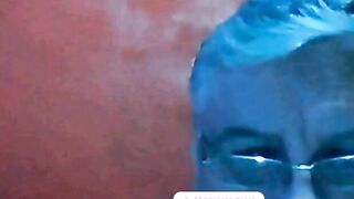 Amateur Argentinian Daddy Wanks Off