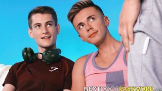 DILF Dale Savage and Stepuncle Roman Todd got their dick worshipped by twink Carter D