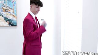 Jocks lures MILFs Vivianne De Silva and Sydney Paige into a hot fuck