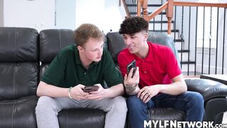 Jocks lures MILFs Vivianne De Silva and Sydney Paige into a hot fuck