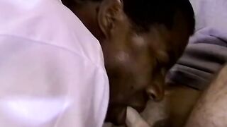 Amateur hairy guy receives a blowjob from black homosexual