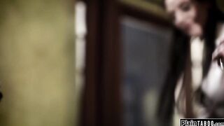 Shrink want stepdaughter to fuck stepdad