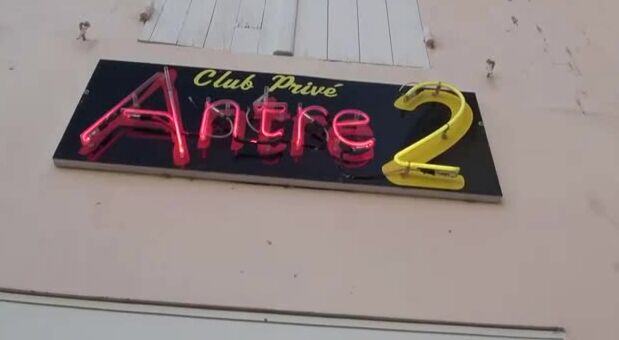 Des tonnes de gars sont la pour cette francaise