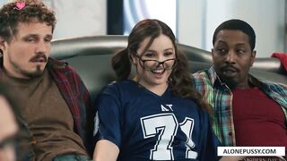 leana lovings game day.mp4