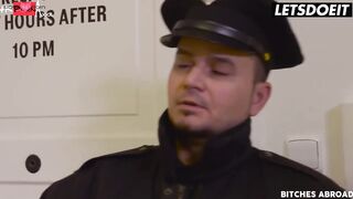 Amateur Bae Richy  Her girlfriend Vinna Reed Enjoy Nasty 3Some With Huge Cock Cop - LETSDOEIT