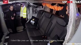 Beauty cop Jasmine Jae gets slutted out by cab driver on halloween