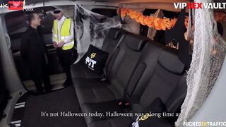 Beauty cop Jasmine Jae gets slutted out by cab driver on halloween