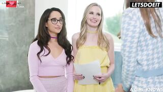 College lesbo trio having incredible sexy time together
