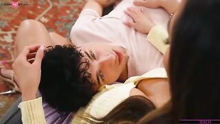 Ethans Seeks is pleasing while his stepmom Chloe Amour wanders around the house. She joins Ethan on the couch and