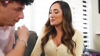 Ethans Seeks is pleasing while his stepmom Chloe Amour wanders around the house. She joins Ethan on the couch and