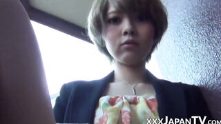 Classy Japanese babe showing her sweet pussy in closeup