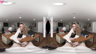 Babe ex-wife Kayla Paige sticks up for her man by getting