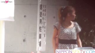 NipponSexTV.com - Japanese babe secretly filmed pissing in public
