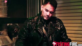Verbal top Colton Reece gets worshipped on every inch of his boots