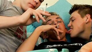 Blonde Hoyt Jaeger rides the throbbing cock of heavy smokers Jeremiah Johnson and Ken
