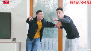 2 Guests Got Lucky When Sexually Frustrated Gf Goes Hunting For Penis
