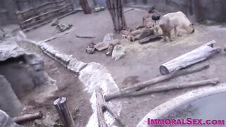 Sucking Off and tugging live performance threeway babes