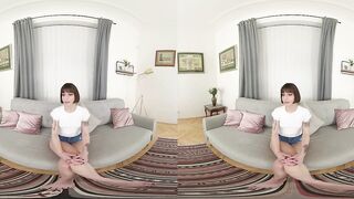 Czech VR Casting 194 - Super Italian Beauty