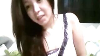 Asian Adult Webcam Show: Playing with My Pussy