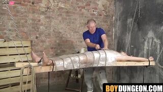 BoyDungeon.com - Horny Justin's big cock milked to completion by a masterful hand