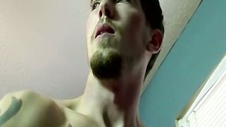 Bareback threesome with two youngster and one mature homo