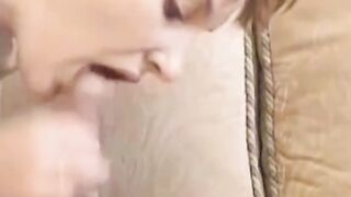 Britisk-norske Milf sin Blowjob Delight