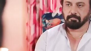 Sasur ne tuntun ko rang lagaya