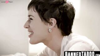 Seth Gamble can't resist Olive Glass's attraction and deep dicking